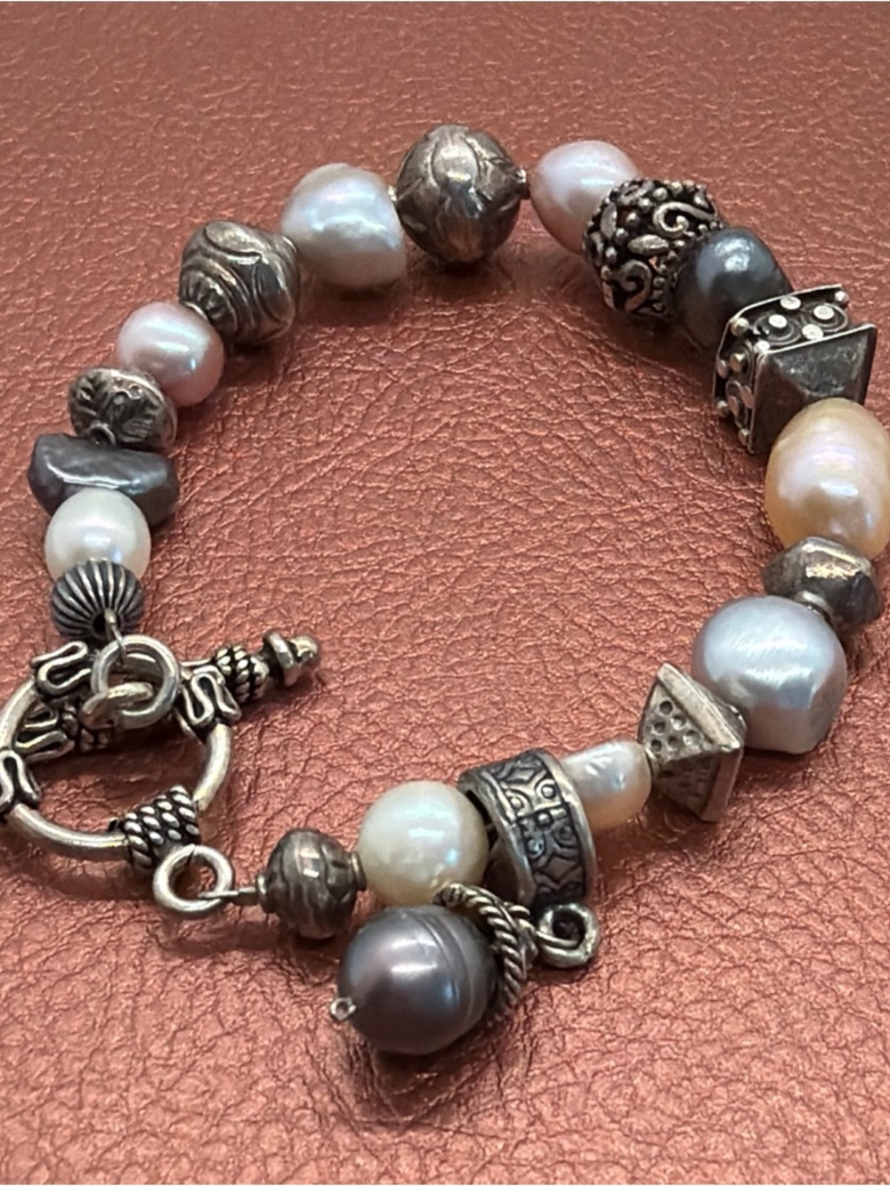 Silpada Silver & Pearl Bracelet in White, Gray, Cream